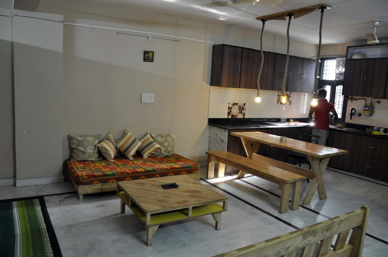 Friends Hostel Νέο Δελχί Εξωτερικό φωτογραφία